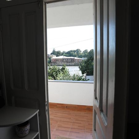 Aparthotel Rioni Koetaisi Buitenkant foto